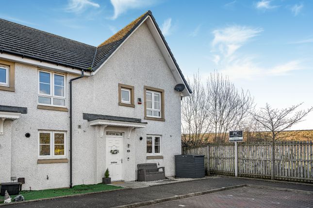 3-bed house on 48 Todshaugh Gardens, Kirkliston, City of Edinburgh, £258,000