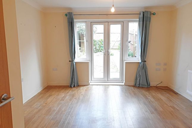 30, Meridian Rise, Ipswich photo 4