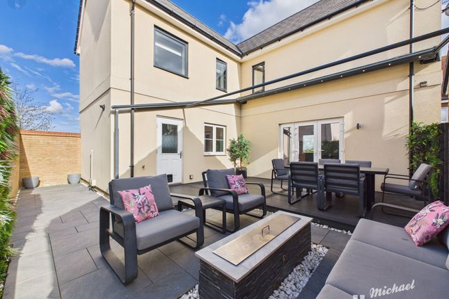 5 Sierra Drive, Aylesbury photo 4