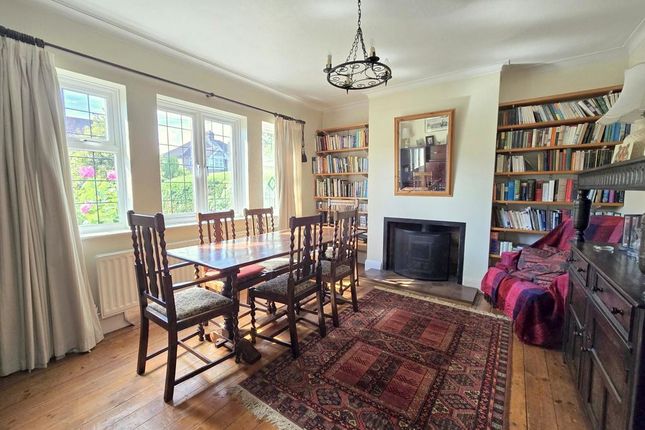 14, Hillview Road, Hatch End photo 2