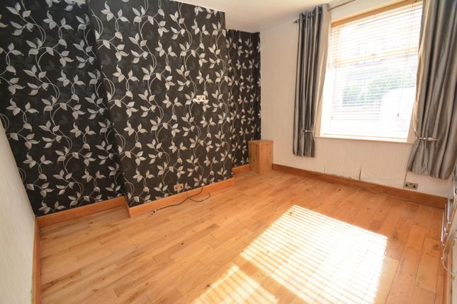 253, Sandy Lane, Littlemoss photo 2