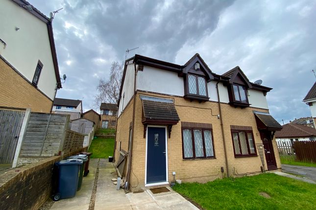 Thumbnail Property to rent in Tannerbrook Close, Clayton, Bradford