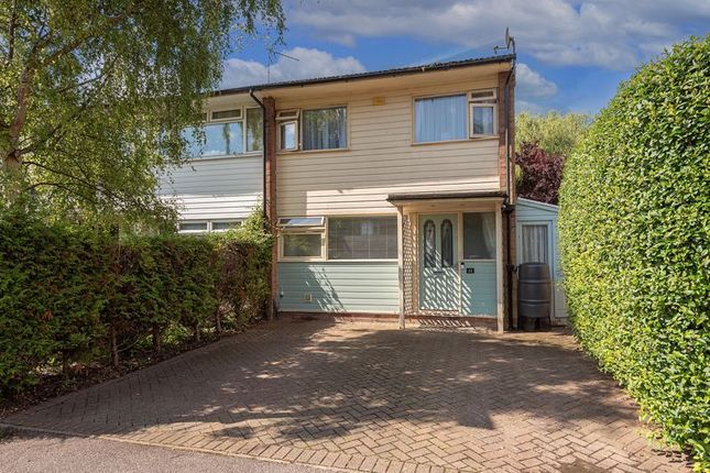 Thumbnail End terrace house for sale in Longbridge Close, Tring