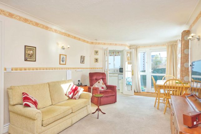 Flat for sale in Millbridge Gardens, Minehead