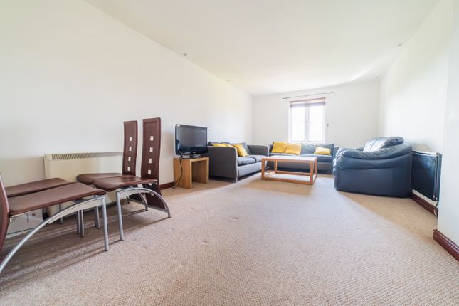 68, Aprilia House Ffordd Garthorne, Cardiff photo 4