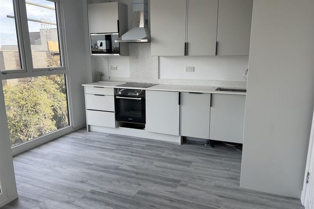 Thumbnail Flat to rent in 433 New Cross Road, London