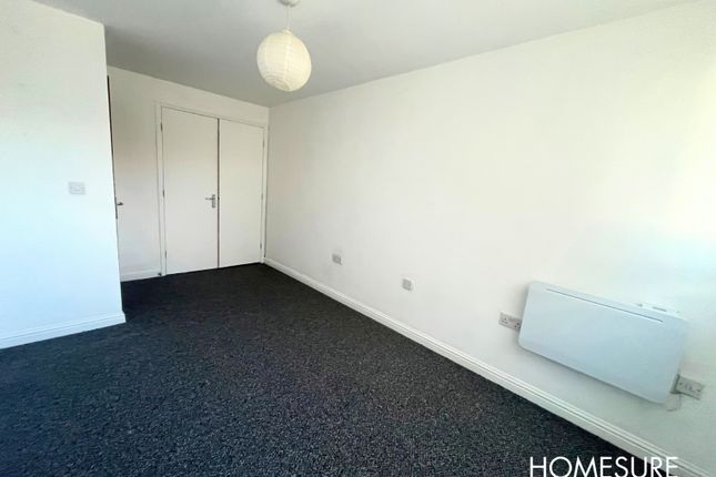 15, Lowbridge Court, Liverpool photo 4