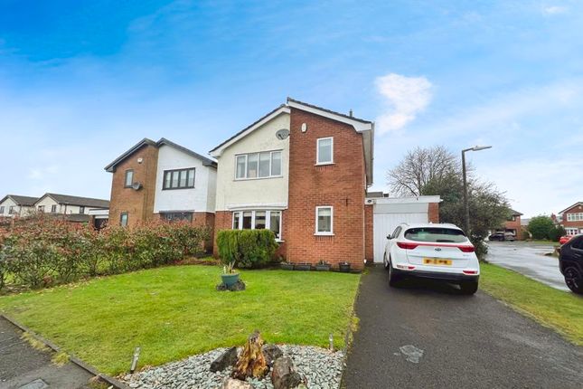 Thumbnail Detached house for sale in Wayfaring, Westhoughton, Bolton