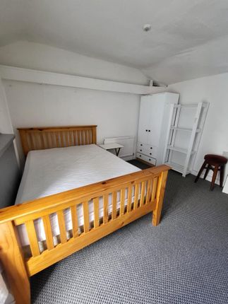 Shared accommodation to rent in Highland Crescent, Redland, Bristol