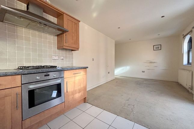 Flat 6 Canute House, Poole photo 3