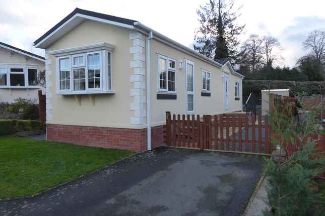 Thumbnail Mobile/park home for sale in Middletown Residential Park, Middletown, Welshpool, Powys, Wales