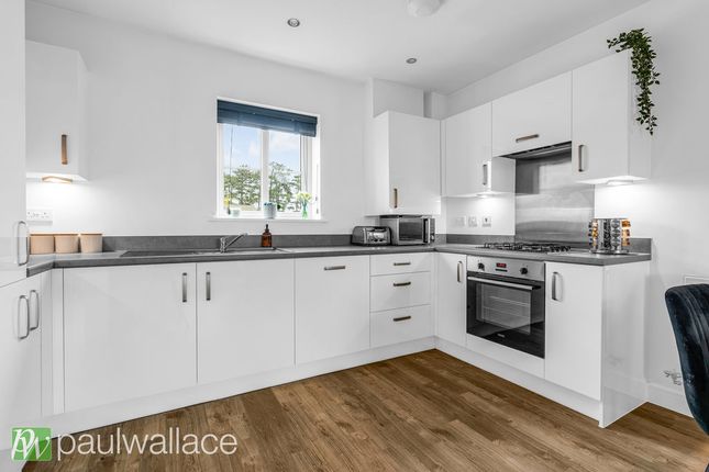 Flat 6, Hickey Court, Schofield Way, Hoddesdon photo 3