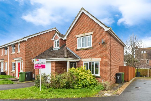Detached house for sale in White Tree Close, Fair Oak, Eastleigh