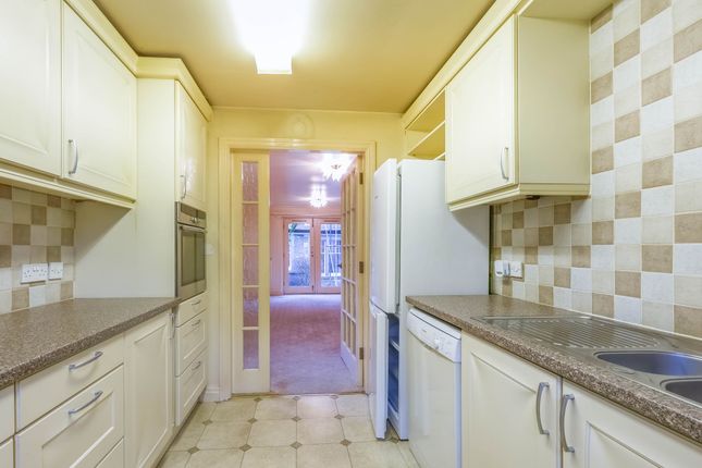 Flat 27, Eaveslea New Road, Carnforth photo 2