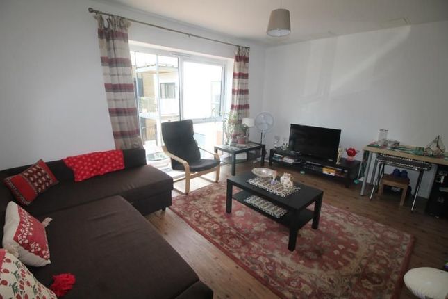 Flat 9, Azalea Lodge, Romford photo 3