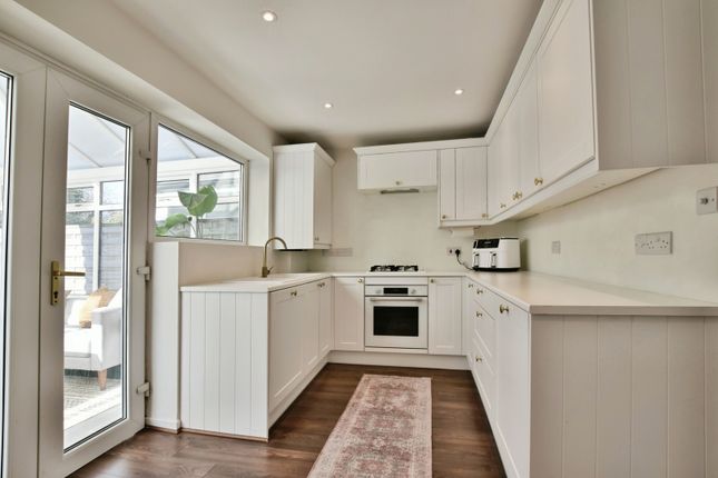 31, Turnberry Drive, Cheshire photo 3