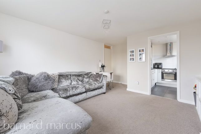 Flat for sale in East Street, Epsom