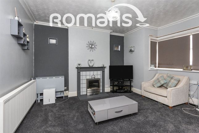 Flat 1, 20, Ash Road, Aldershot photo 2