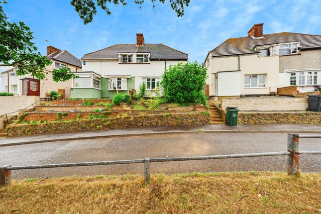 91, Hill Rise, Dartford photo 2