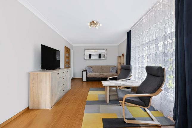 66 Cecil Street, Stirling photo 4