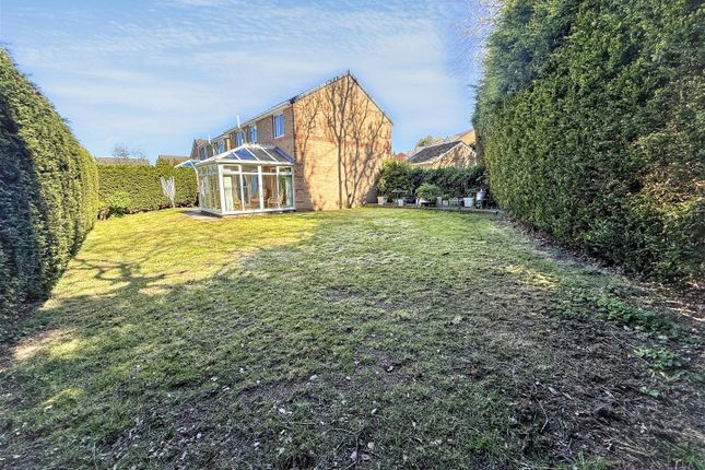 6, The Ford, Prudhoe photo 4