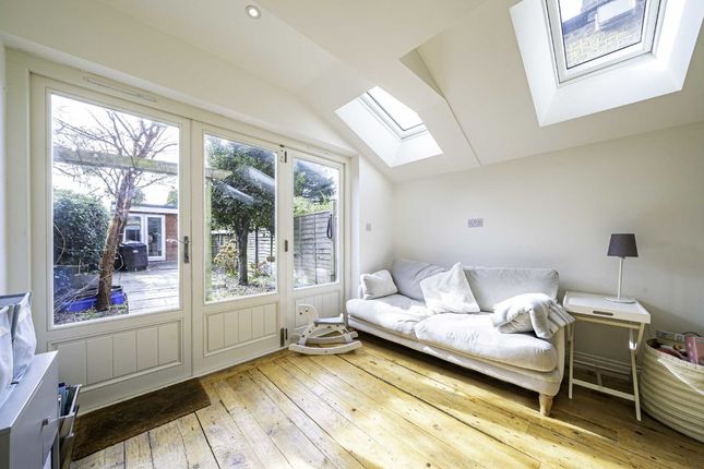 Terraced house to rent in Gomer Place, Teddington