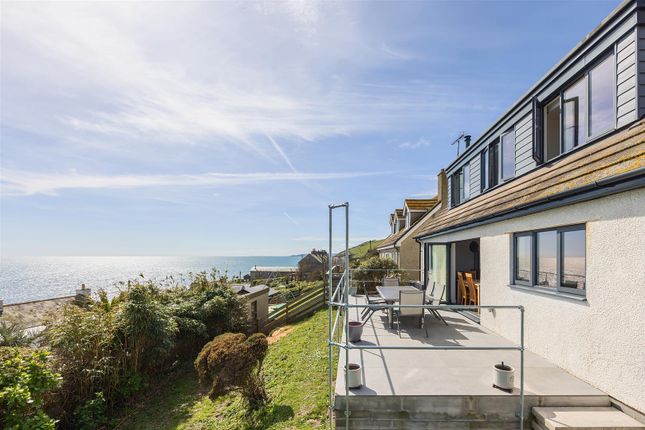 4, Whitsand Bay View, Torpoint photo 2