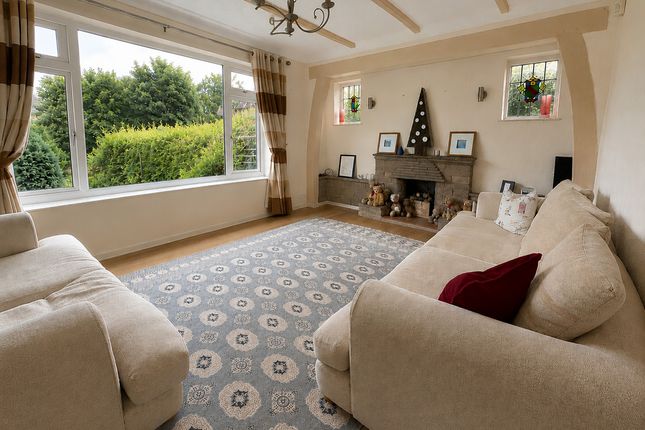 16, The Ridgeway, Stockport photo 2