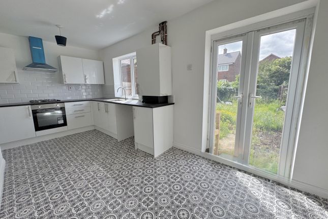 24, Fern Crescent, Seaham photo 3
