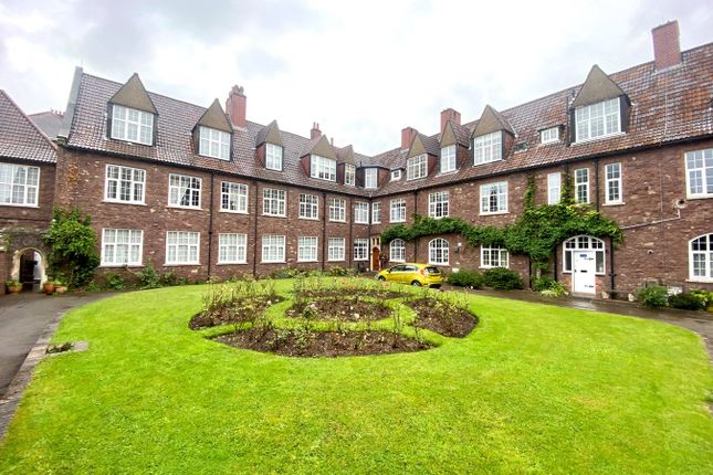 Thumbnail Flat for sale in Clewer Court, Newport