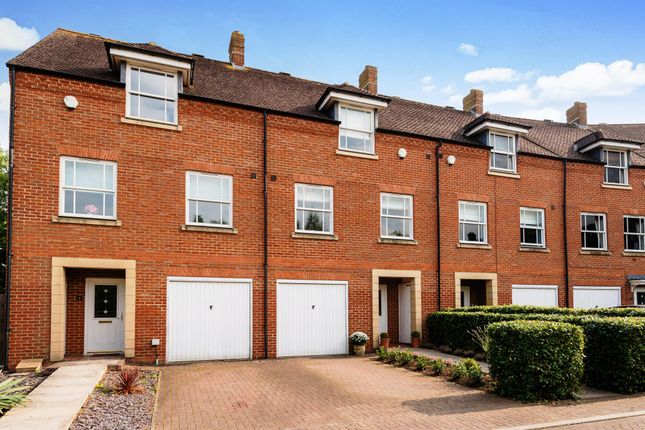 Thumbnail Property to rent in Foster Way, Great Cambourne, Cambridge