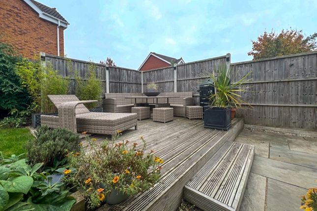 3, Dunkirk Drive, Worcester photo 4