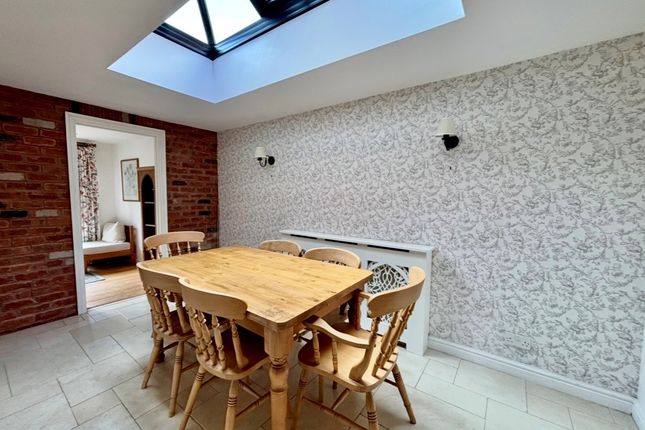 Bay Tree C, Stratford-upon-Avon photo 3