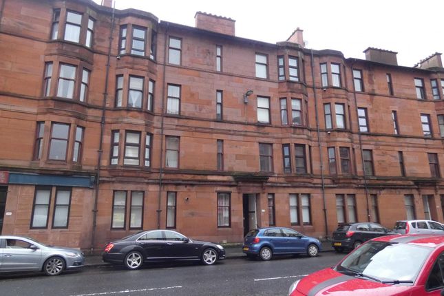 Flat to rent in Holmlea Road, Glasgow G44