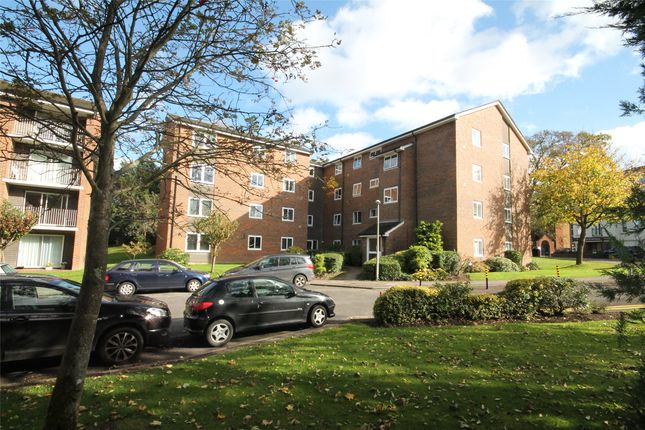 Thumbnail Flat to rent in Littleton House, Somers Close, Reigate, Surrey