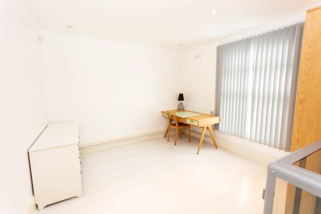 193, Rotherhithe New Road, London photo 4