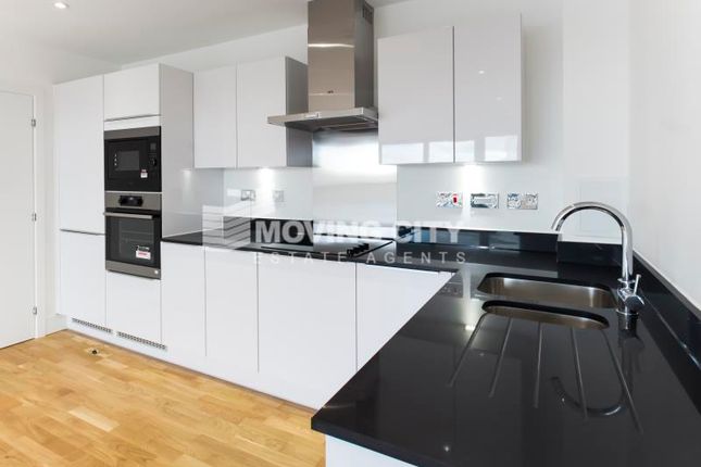 Flat for sale in City View Point, 139 Leven Road, Poplar