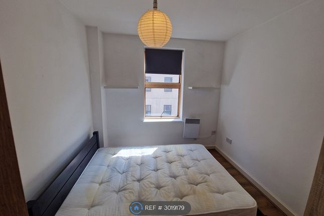 Apartment, Barton Place Hornbeam Way, Manchester photo 4