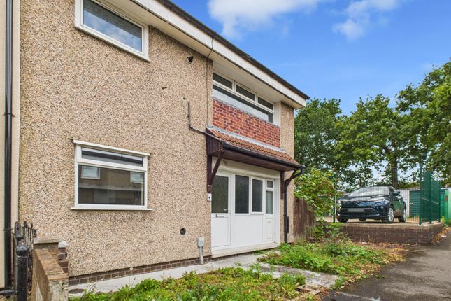 Three Bedroom End Terraced House For Rent