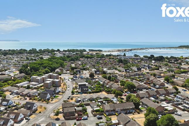 20 Rodney Drive, Christchurch, Dorset photo 2