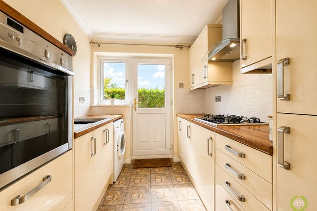 1 Sutton Crescent, Accrington photo 3