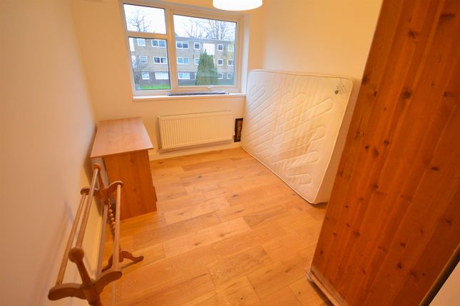 108, Brooklands Road, Sale photo 5