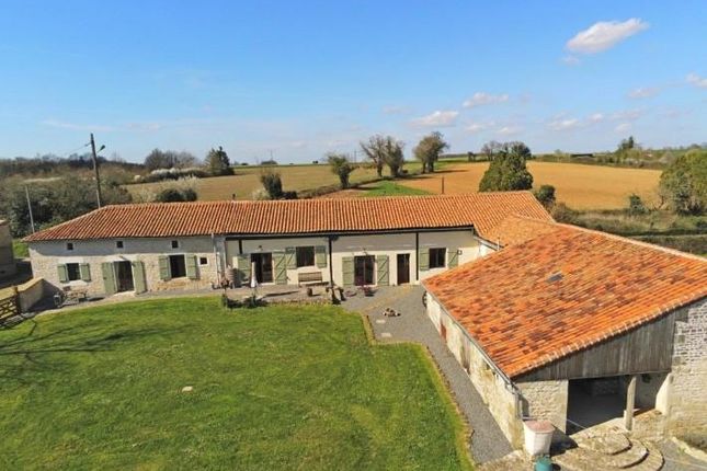 Thumbnail Country house for sale in Civray, Poitou-Charentes, 86400, France