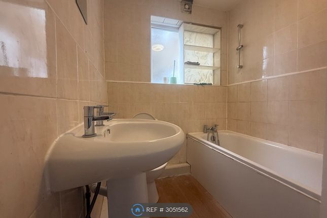 A Westwood Lane, Sidcup photo 3