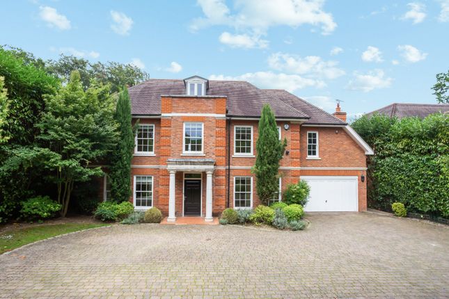 Thumbnail Detached house to rent in Queens Hill Rise, Ascot, Berkshire