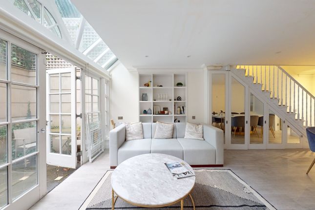 Flat for sale in Trevor Place, London