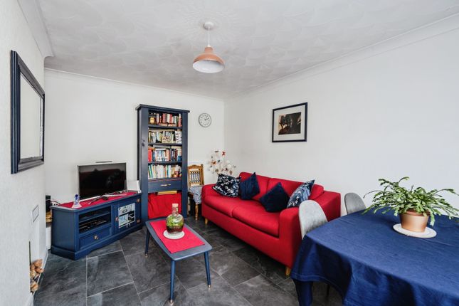 104, Trinity Road, Carmarthenshire photo 4