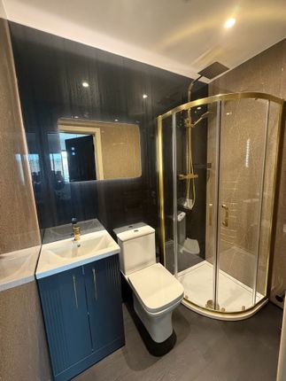 Room 6, 12, Warwick Road, Peterborough photo 4