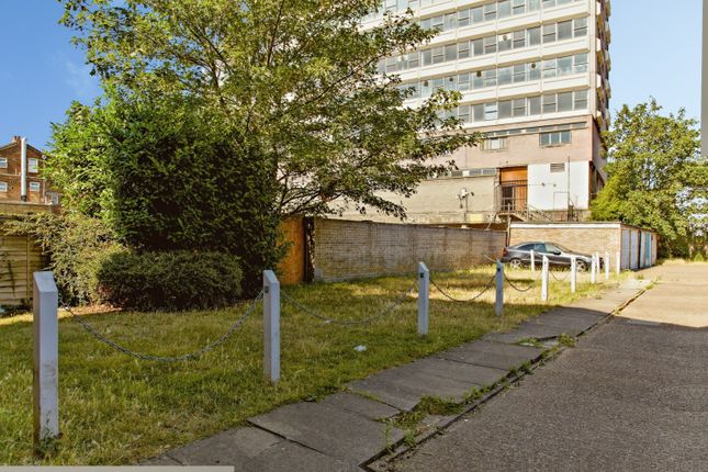 190A, Bensham Manor Road, Thornton Heath photo 4