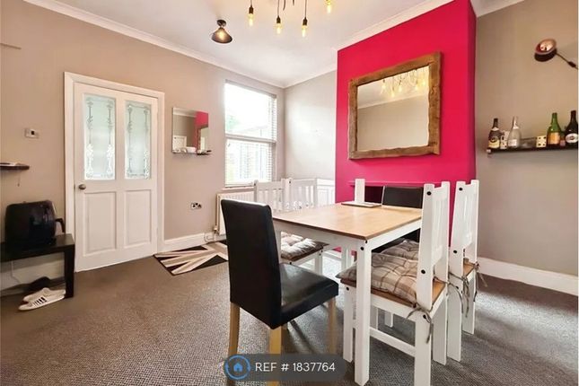 Cross Hill, Ecclesfield, Sheffield photo 2